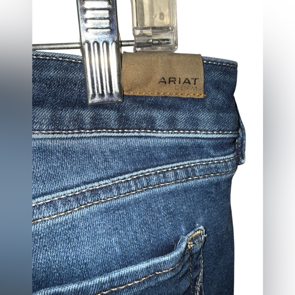 Ariat Ultra Stretch Perfect Rise Katie Flare Jean women’s 28L - Picture 3 of 11